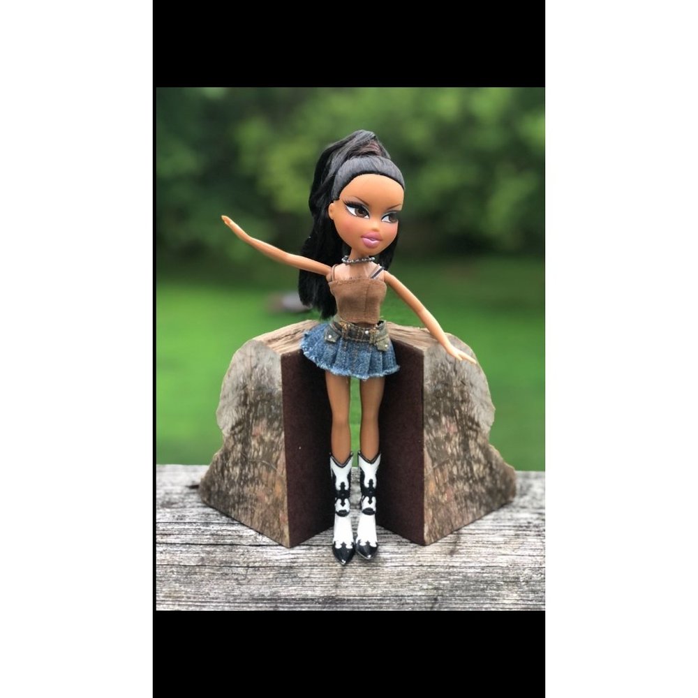 Bratz Doll WILD WILD WEST KIANA htf rare retired 2005 2001 mga
